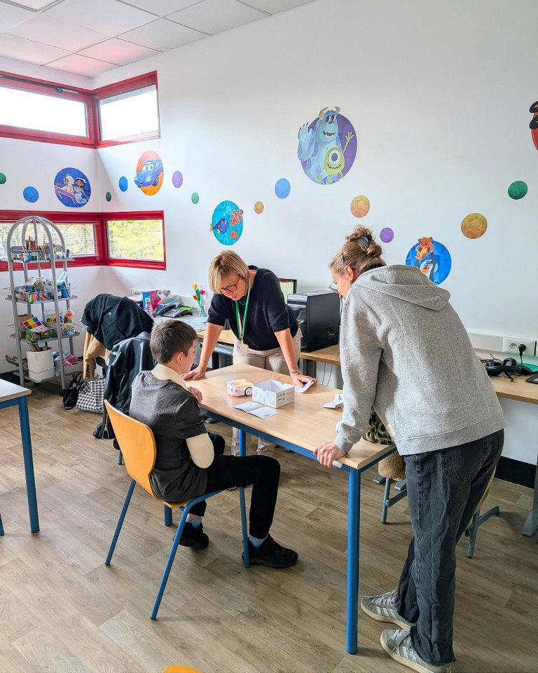 L'école à l'hôpital - CH de Roubaix - Fondation des Hôpitaux